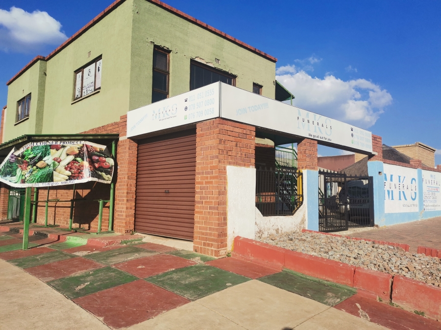 To Let  Bedroom Property for Rent in Temong Gauteng