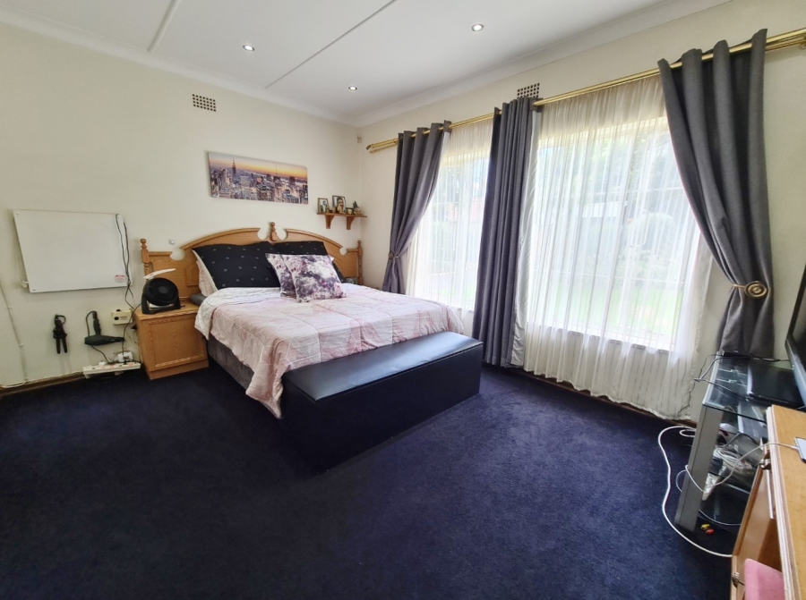 3 Bedroom Property for Sale in Kensington B Gauteng