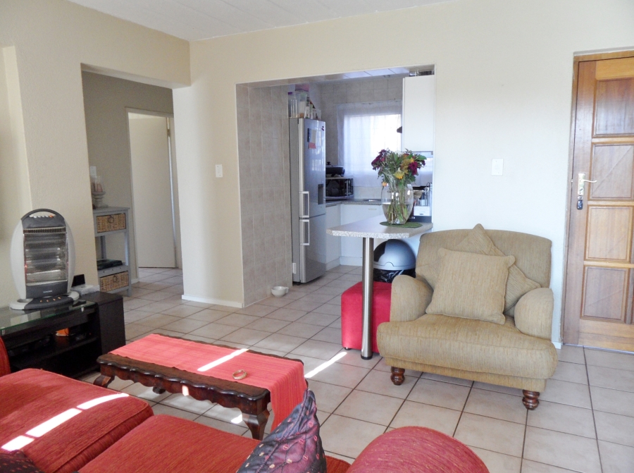 2 Bedroom Property for Sale in Maroeladal Gauteng