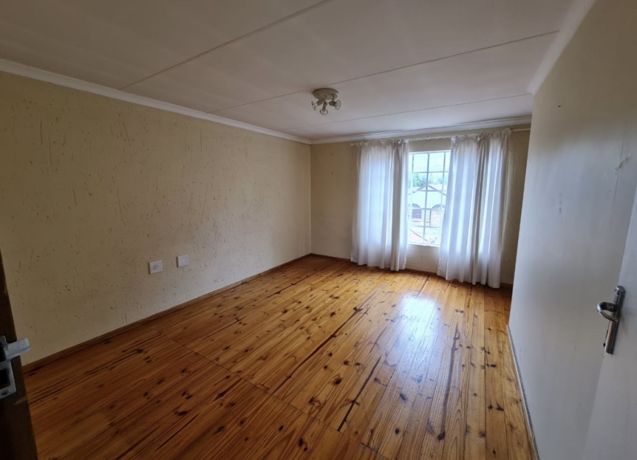 To Let 30 Bedroom Property for Rent in Pomona Estates Ah Gauteng