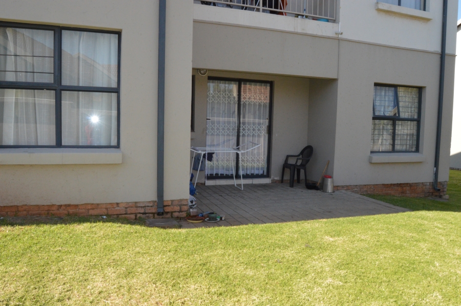 2 Bedroom Property for Sale in The Stewards Gauteng