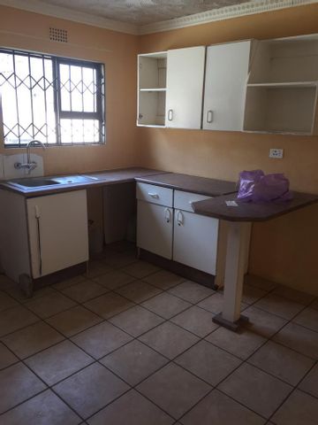 To Let 3 Bedroom Property for Rent in Ormonde Gauteng
