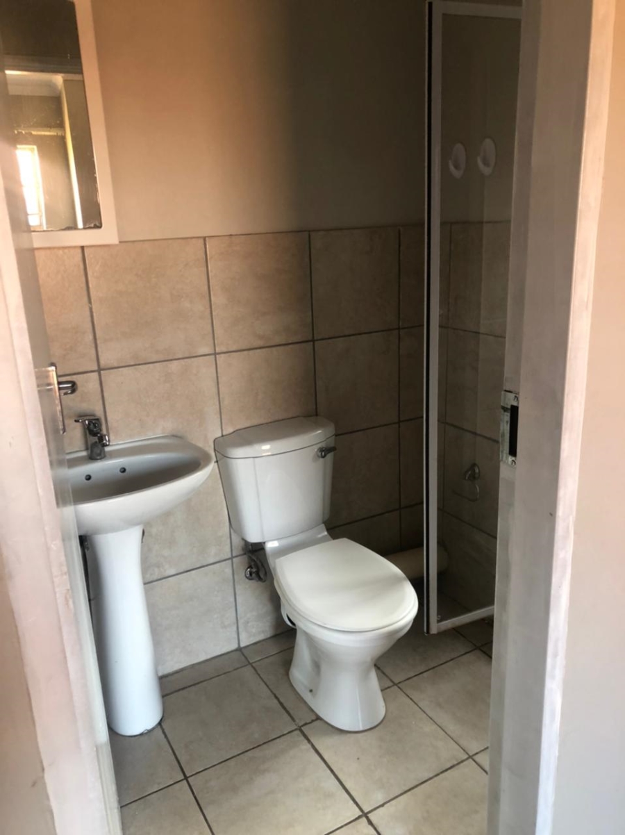 To Let 0 Bedroom Property for Rent in Annlin Gauteng