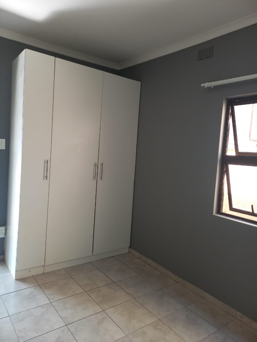 To Let 0 Bedroom Property for Rent in Bramley Gardens Gauteng