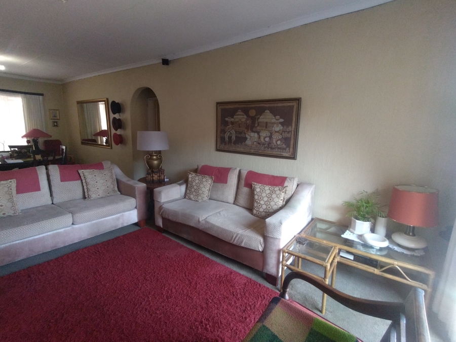 3 Bedroom Property for Sale in Simmerfield Gauteng