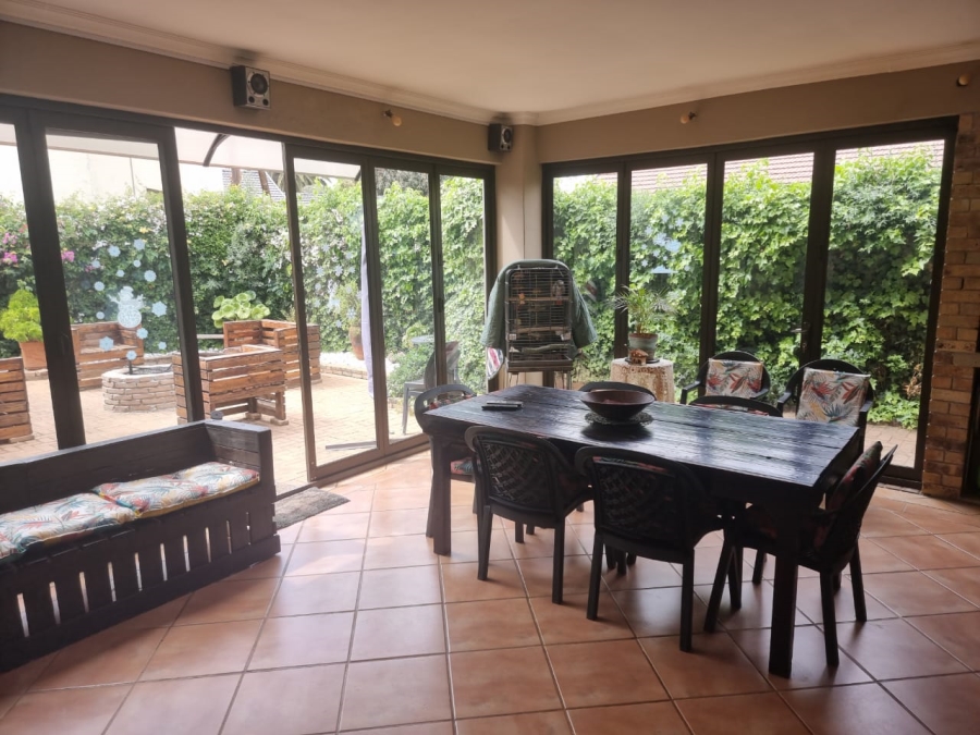 4 Bedroom Property for Sale in Greenhills Gauteng