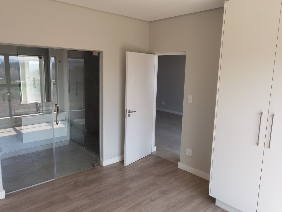 To Let 2 Bedroom Property for Rent in Eikenhof Gauteng