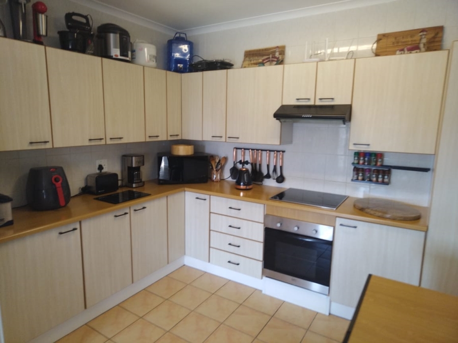 3 Bedroom Property for Sale in Greenhills Gauteng