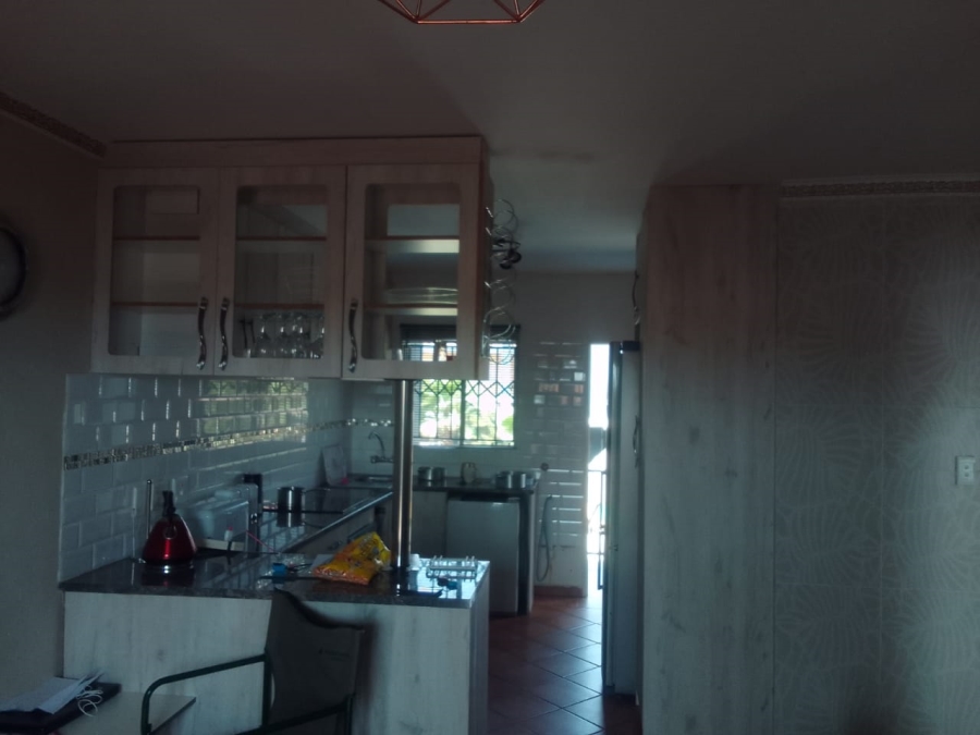 2 Bedroom Property for Sale in Greenhills Gauteng