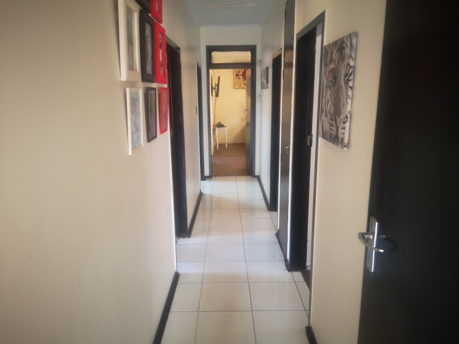 6 Bedroom Property for Sale in Primrose East Gauteng