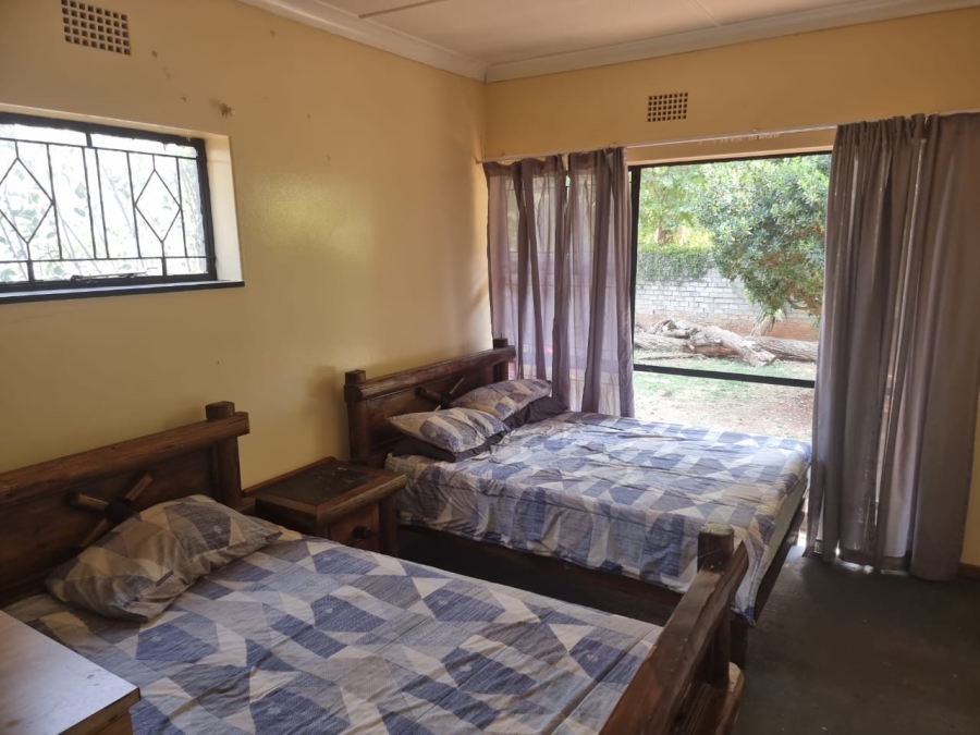 3 Bedroom Property for Sale in Greenhills Gauteng