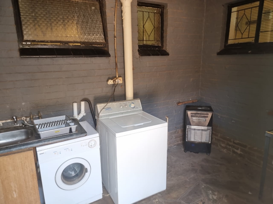 3 Bedroom Property for Sale in Greenhills Gauteng