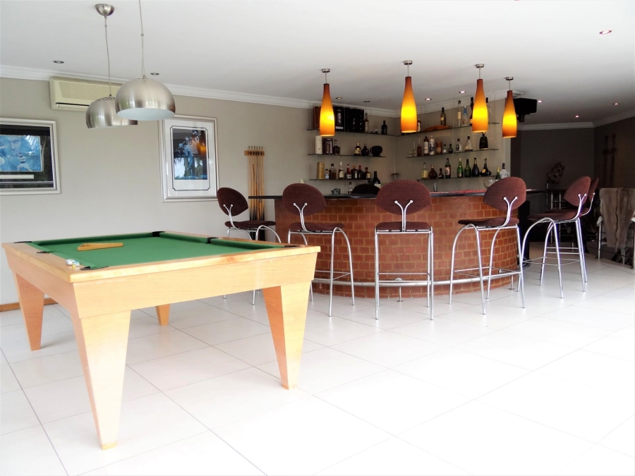 6 Bedroom Property for Sale in Waterkloof Gauteng