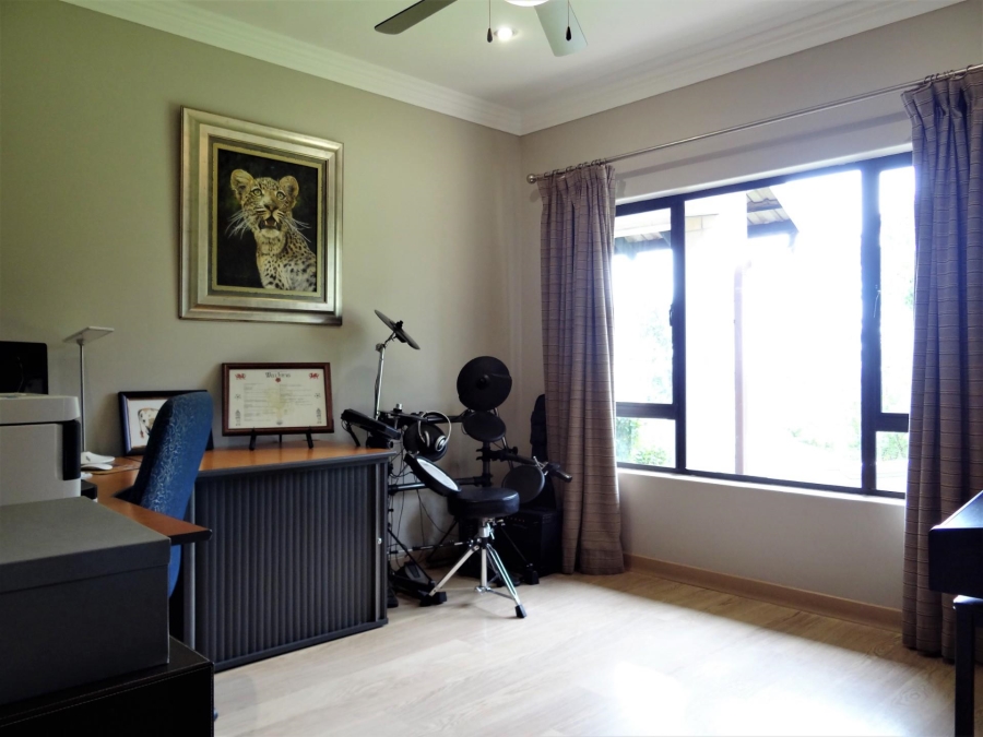 6 Bedroom Property for Sale in Waterkloof Gauteng