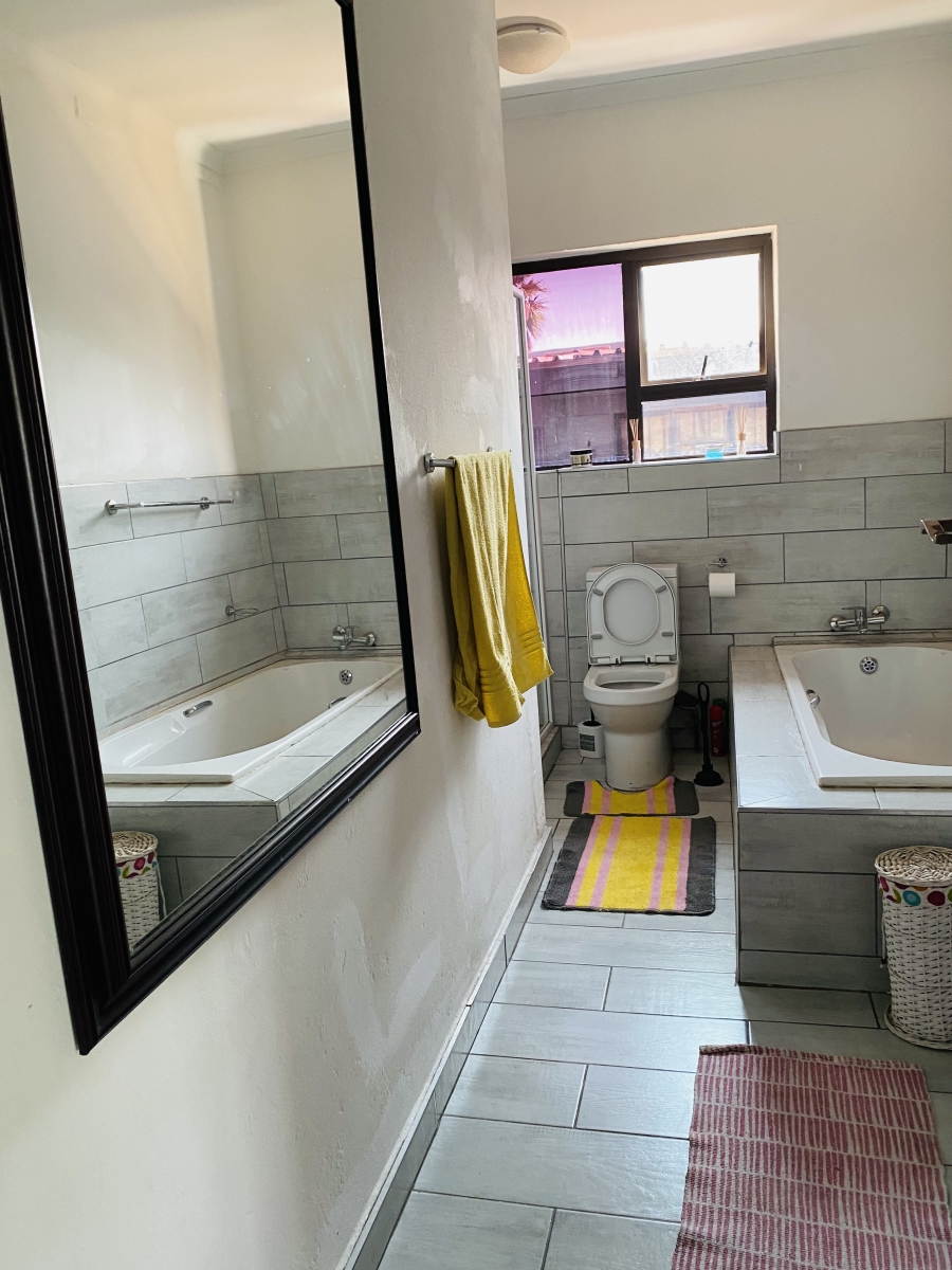 3 Bedroom Property for Sale in Johannesburg Central Gauteng