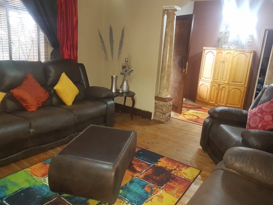 5 Bedroom Property for Sale in Randgate Gauteng