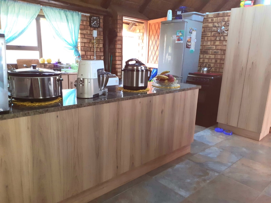 5 Bedroom Property for Sale in Randgate Gauteng