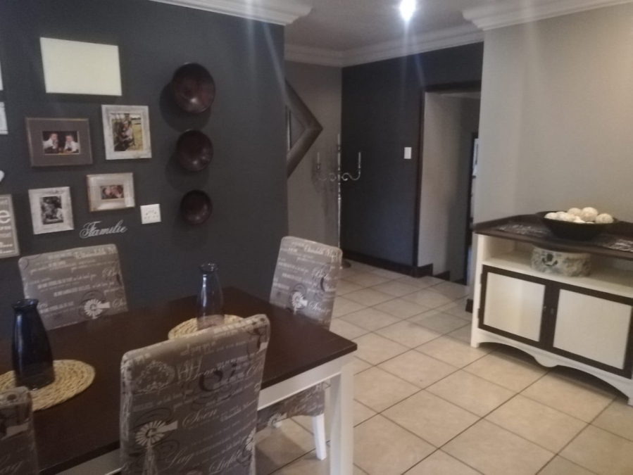 4 Bedroom Property for Sale in Greenhills Gauteng