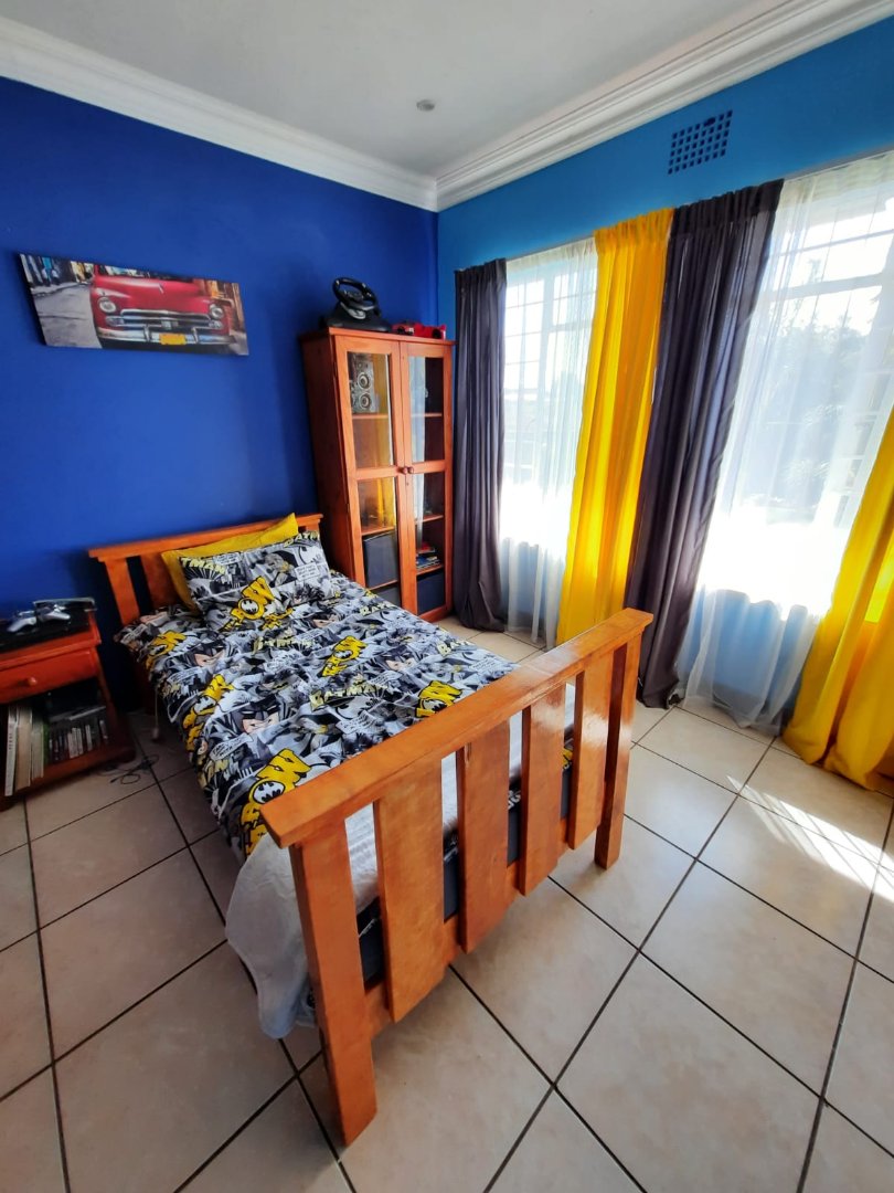 4 Bedroom Property for Sale in Greenhills Gauteng