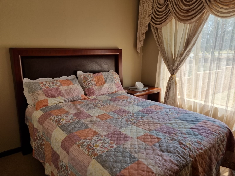 2 Bedroom Property for Sale in Greenhills Gauteng