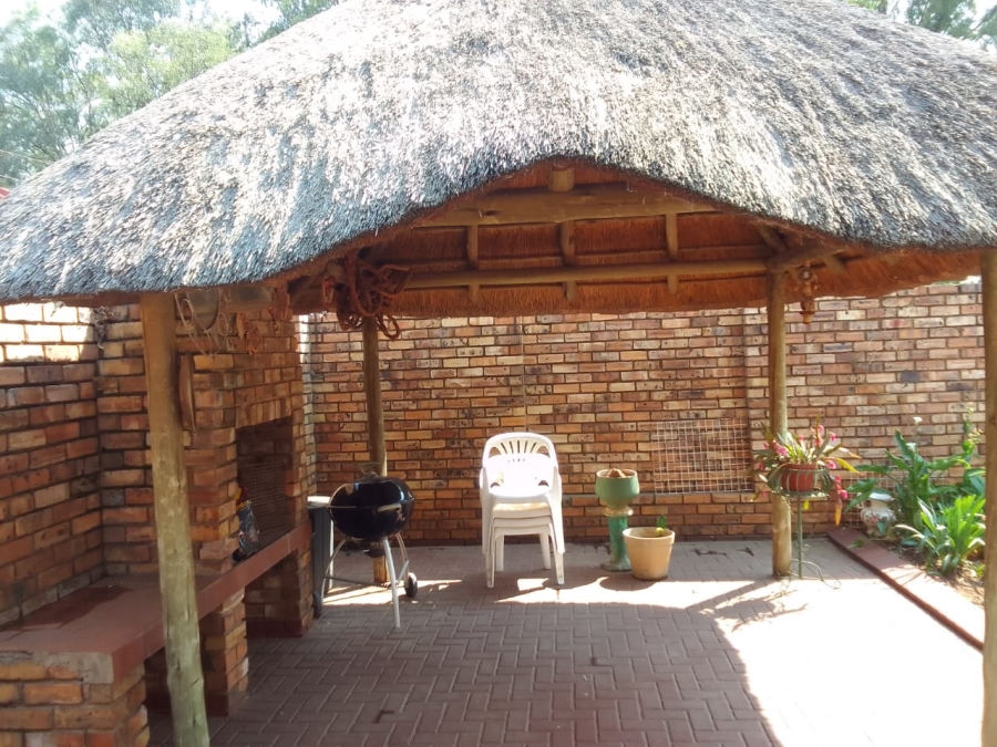 5 Bedroom Property for Sale in Culemborgpark Gauteng