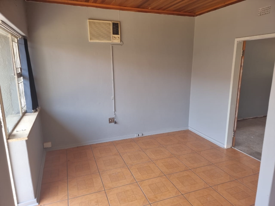 0 Bedroom Property for Sale in Greenhills Gauteng