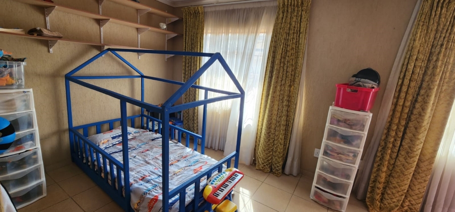 4 Bedroom Property for Sale in Randpoort Gauteng