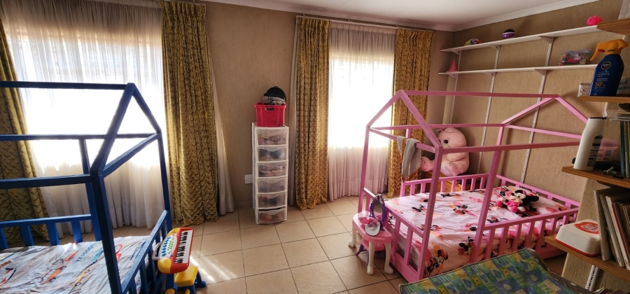 4 Bedroom Property for Sale in Randpoort Gauteng