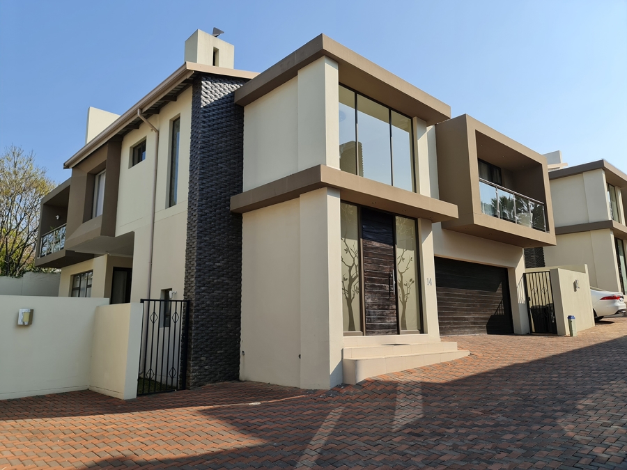 To Let 4 Bedroom Property for Rent in Rivonia Gauteng