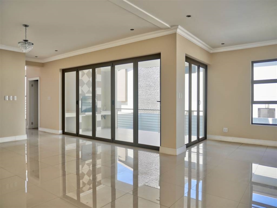 To Let 4 Bedroom Property for Rent in Rivonia Gauteng