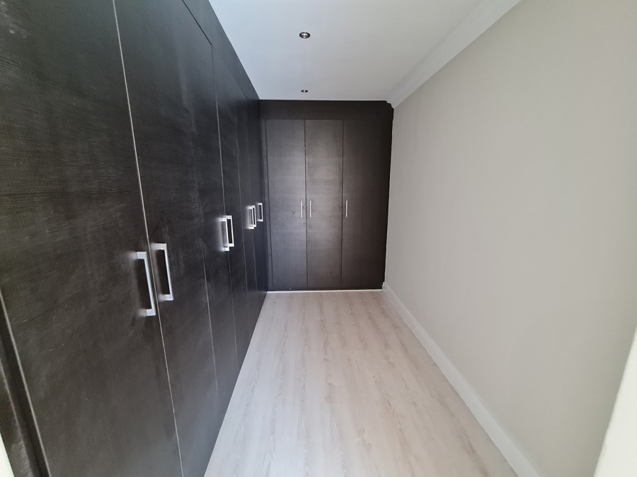 To Let 4 Bedroom Property for Rent in Rivonia Gauteng