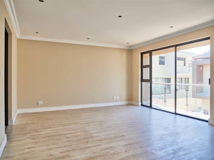 To Let 4 Bedroom Property for Rent in Rivonia Gauteng