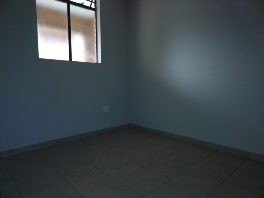 To Let 2 Bedroom Property for Rent in Kibler Park Gauteng