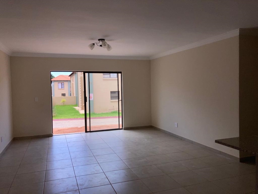 3 Bedroom Property for Sale in Akasia Gauteng