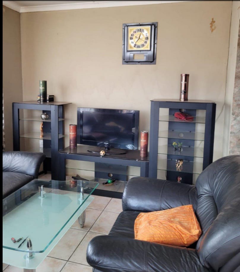 3 Bedroom Property for Sale in Soshanguve XX Gauteng