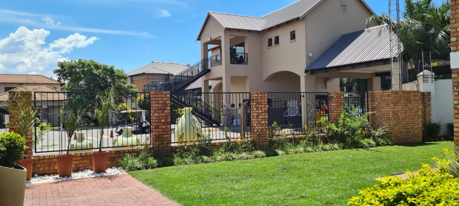 3 Bedroom Property for Sale in Helderwyk Gauteng