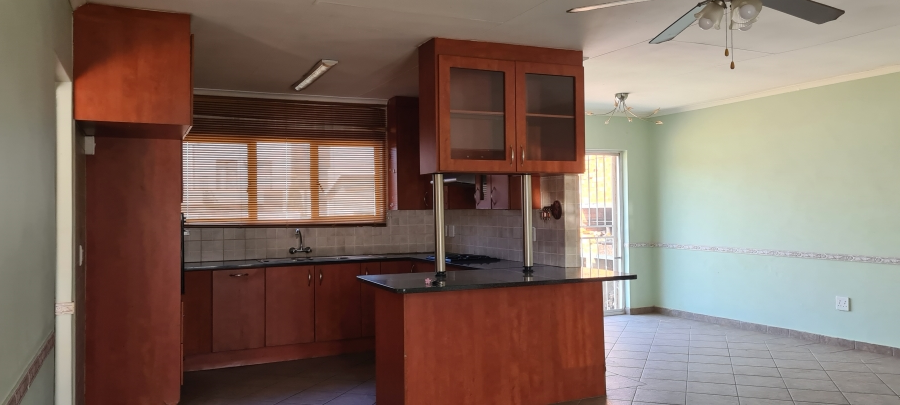 3 Bedroom Property for Sale in Helderwyk Gauteng