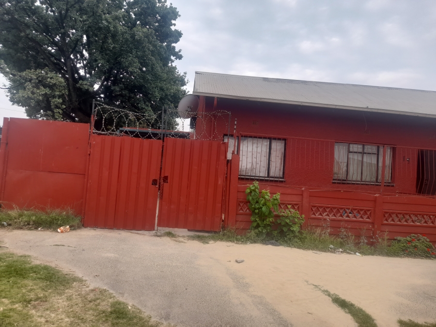 4 Bedroom Property for Sale in Newlands Gauteng