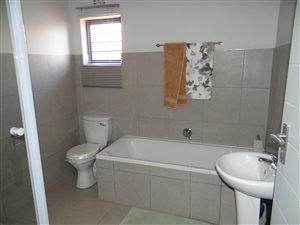 3 Bedroom Property for Sale in Protea Glen Gauteng