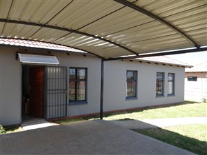 3 Bedroom Property for Sale in Protea Glen Gauteng