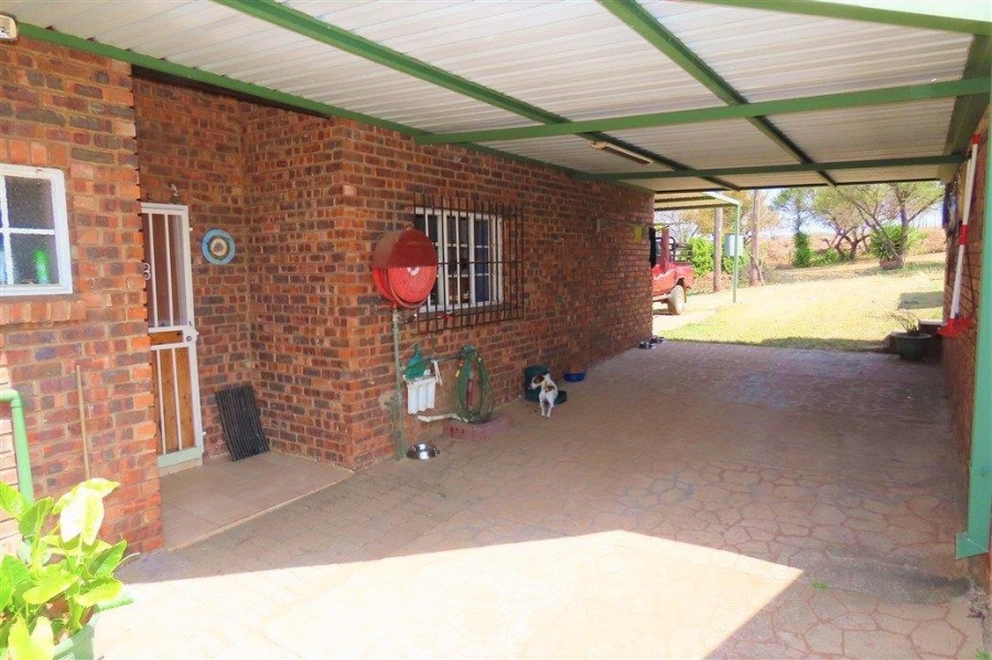 3 Bedroom Property for Sale in Dinokeng Gauteng