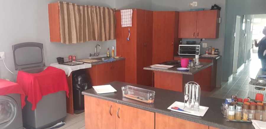 2 Bedroom Property for Sale in Turffontein Gauteng