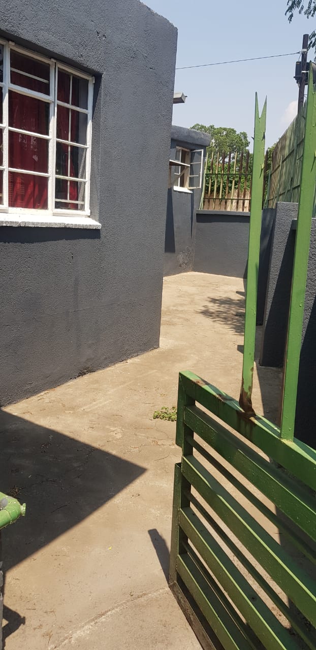 2 Bedroom Property for Sale in Turffontein Gauteng