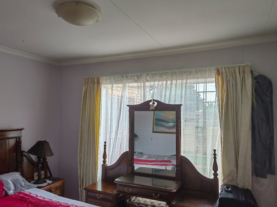 3 Bedroom Property for Sale in Eike Park Gauteng