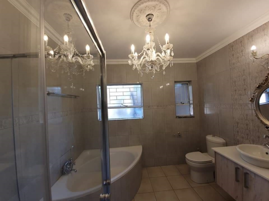 3 Bedroom Property for Sale in Freeway Park Gauteng