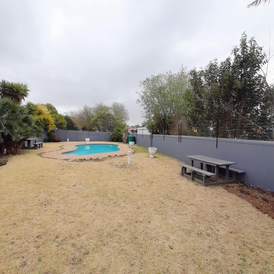 2 Bedroom Property for Sale in Rynfield Gauteng