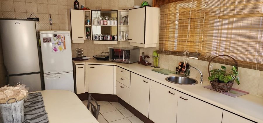 4 Bedroom Property for Sale in Westonaria Gauteng