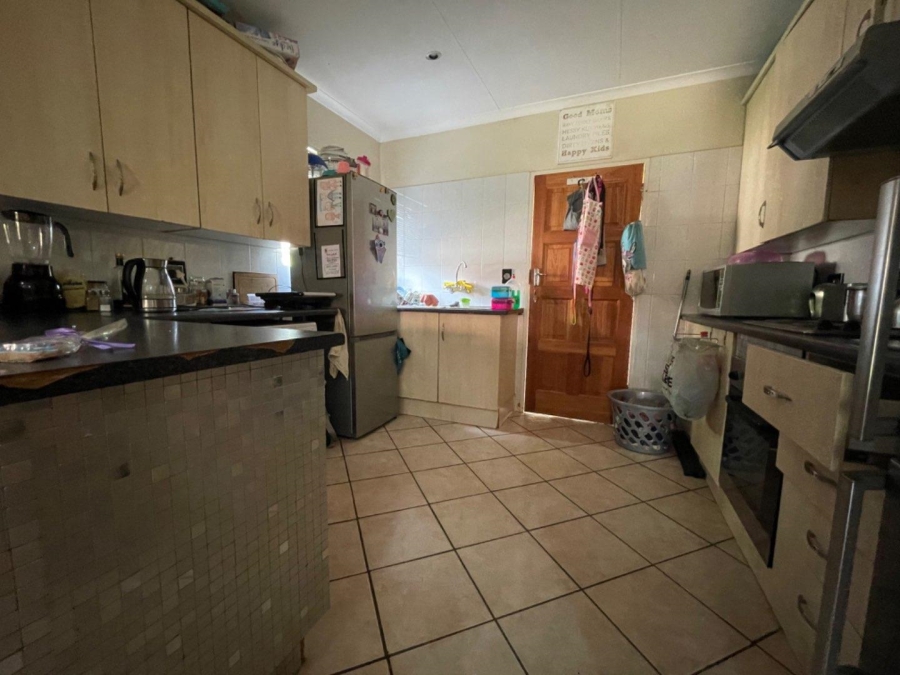 3 Bedroom Property for Sale in Glen Marais Gauteng