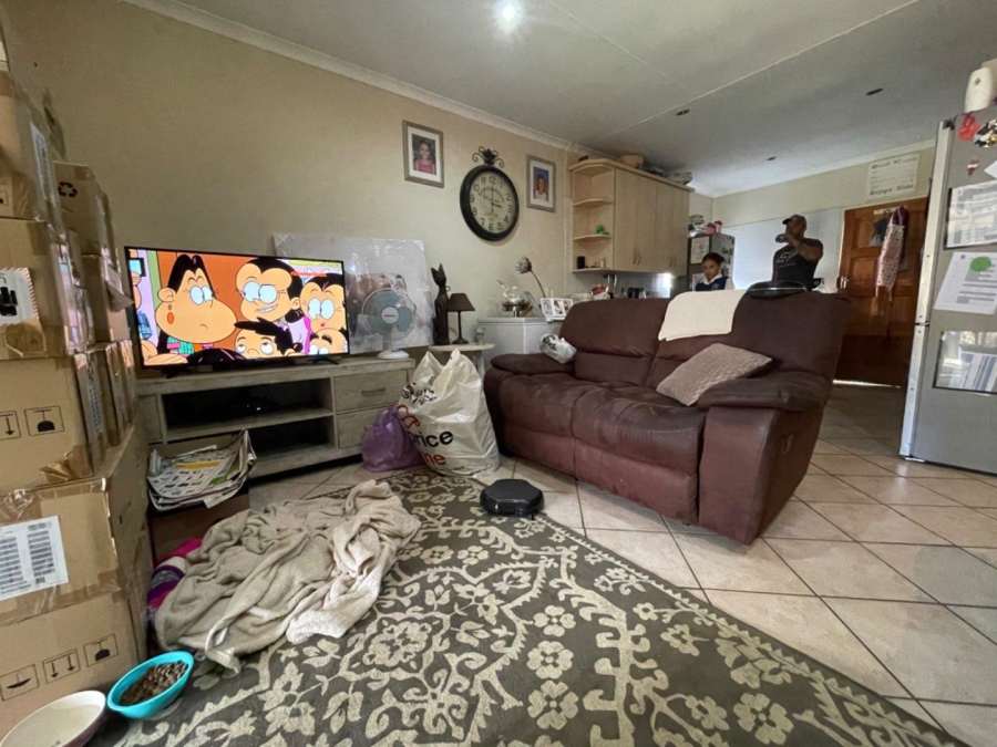 3 Bedroom Property for Sale in Glen Marais Gauteng