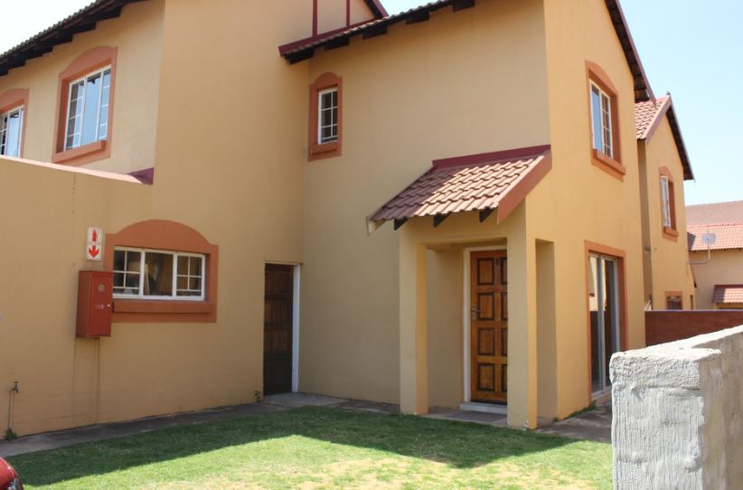 2 Bedroom Property for Sale in Bergsig Gauteng